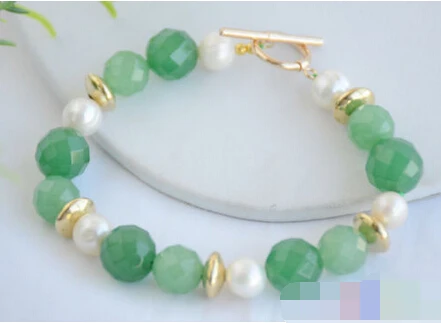

2815 round faceted green jade white freshwater pearl bracelet