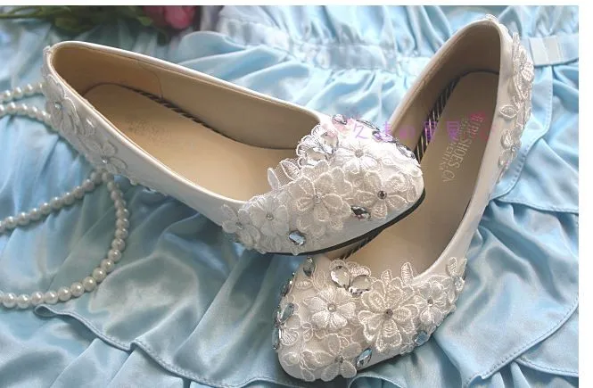 Кружево свадебные туфли дизайн Свадебная обувь ручной работы Большие размеры низкая Обувь на высоком каблуке для подружки невесты вечерние туфли