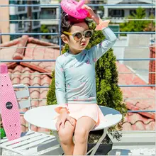 Детский купальник с милым фламинго, раздельная юбка для маленьких детей, купальный костюм с длинными рукавами для девочек 2-12 лет