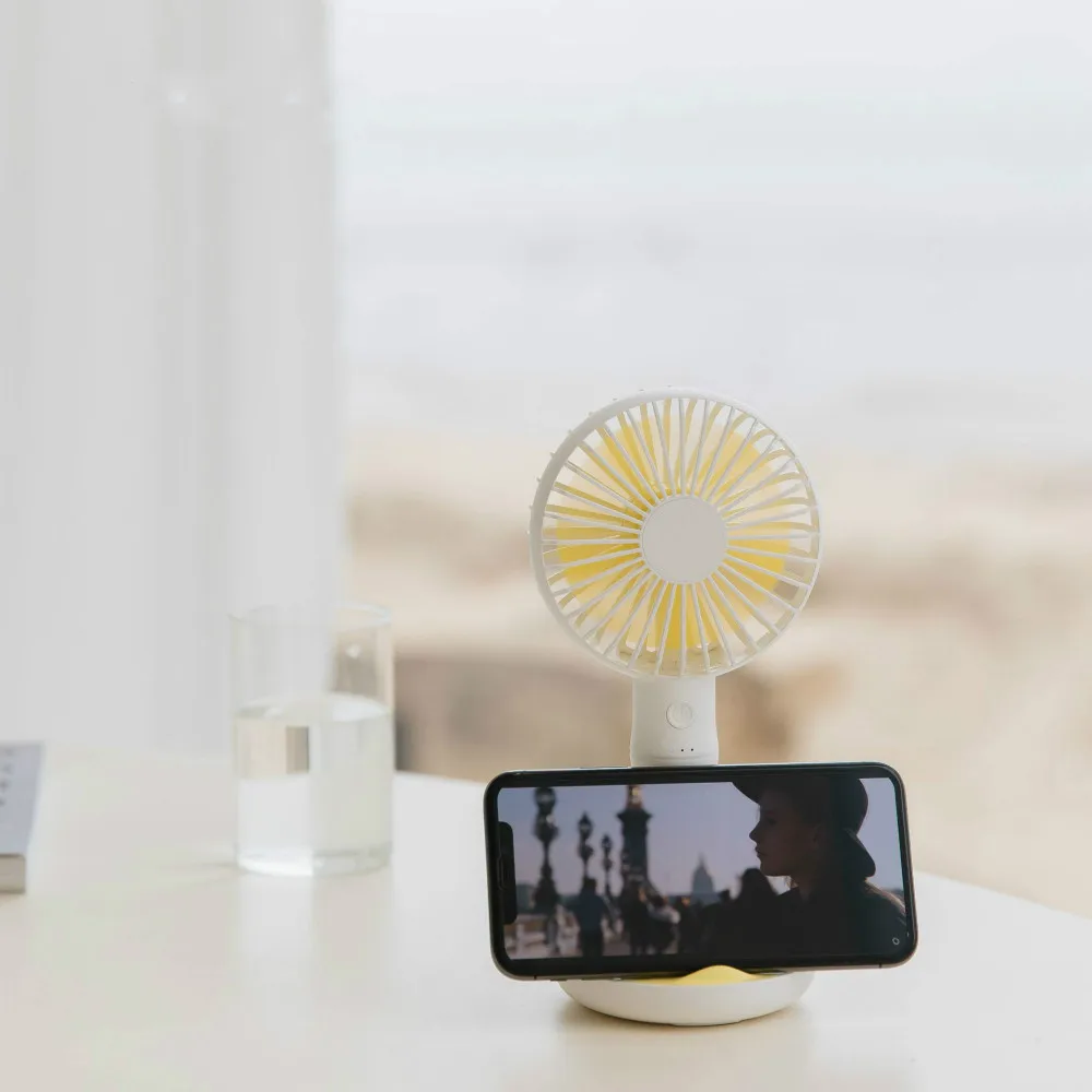 

2019 Creative Mini Fan Portable Fan USB Rechargeable Large Wind Small Fan Mini Desktop Mobile Phone Holder Fans