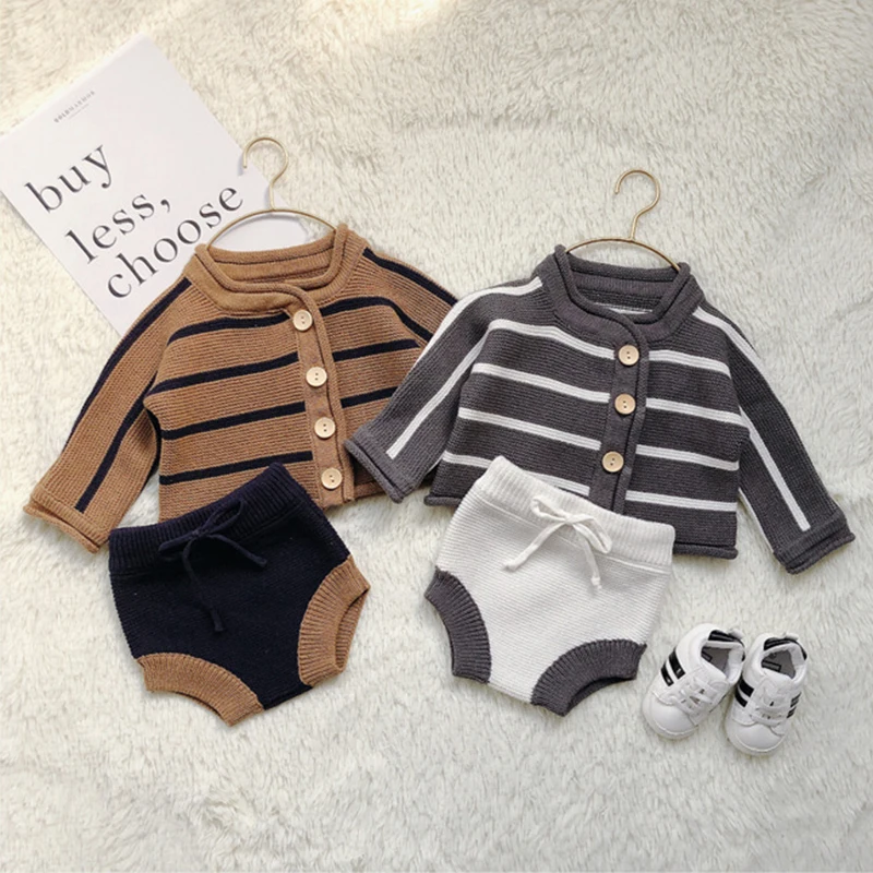 

New 2019 Baby Sets Korea and Japan Style Knitted Baby Boy Bread Trousers Suit With Side Button Stripes 2 Piece Set Girl Clothes