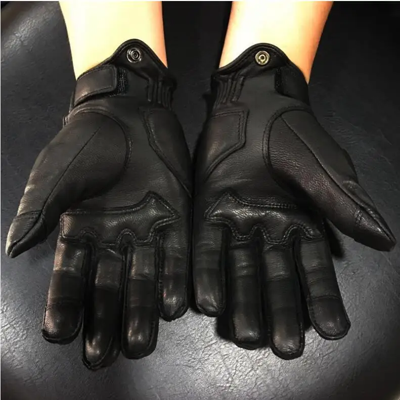 Free shipping Retro Pursuit Perforated Real Leather Motorcycle Gloves Moto Waterproof Motorcycle men gloves Free shipping Retro Pursuit Perforated Real Leather Motorcycle Gloves Moto Waterproof Motorcycle men gloves