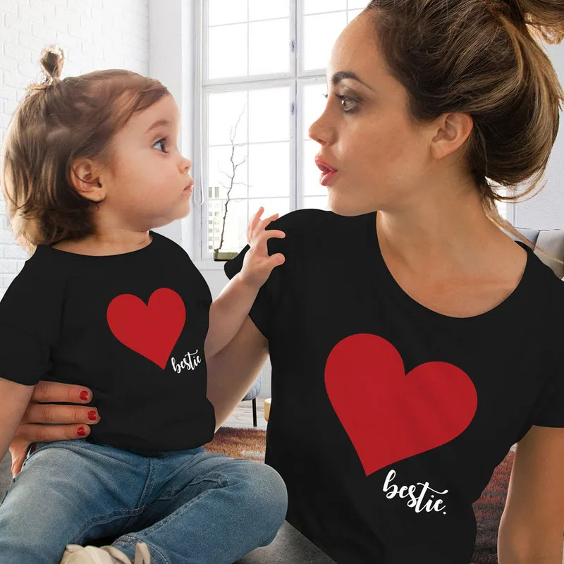 

Mommy and Me Clothes Mother Daughter Matching Family Outfits T-shirt Women Kids Baby Girls Soft Cotton Heart Print Tops O-neck