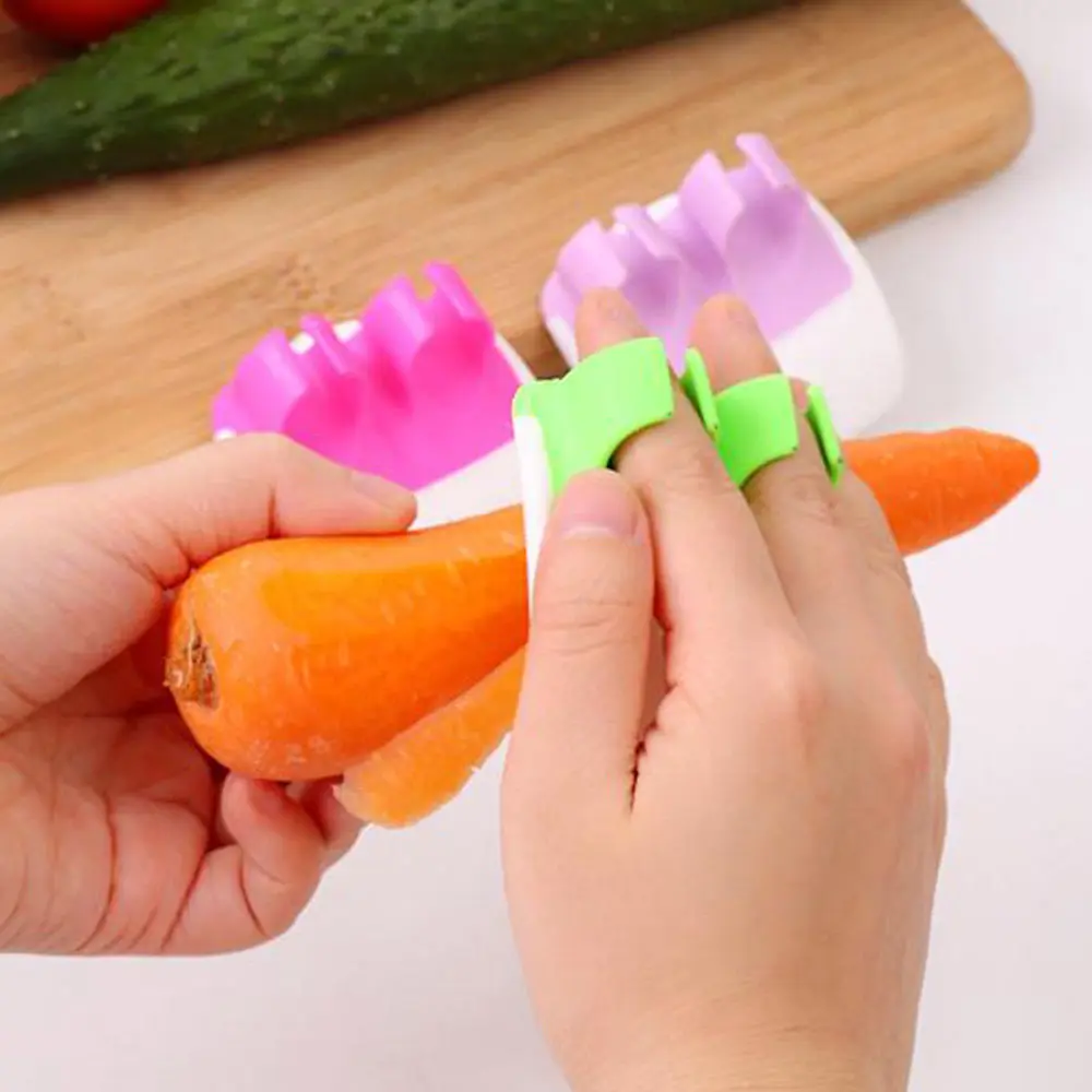 Finger Held Palm Peeler Easy Hold Vegetable Fruit Salad Slicer Kitchen Tool New Finger Held Palm Peeler Easy Hold Vegetable Fruit Salad Slicer Kitchen Tool New