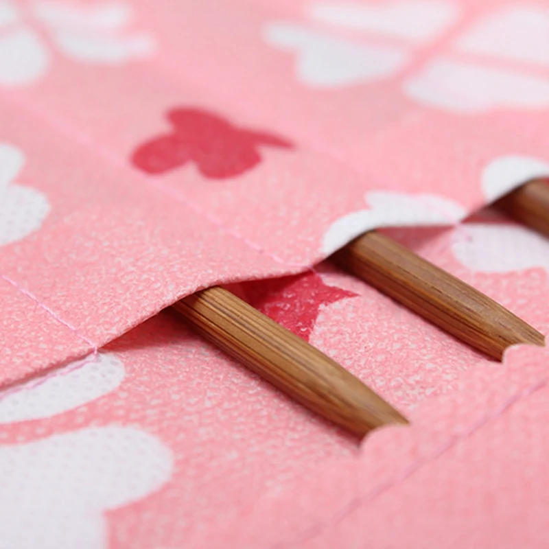 Kicute красивый розовый цветок 22 слота нетканый крючок для вязания крючком игла сворачивающийся чехол для карандаша держатель Органайзер сумка цвет случайный