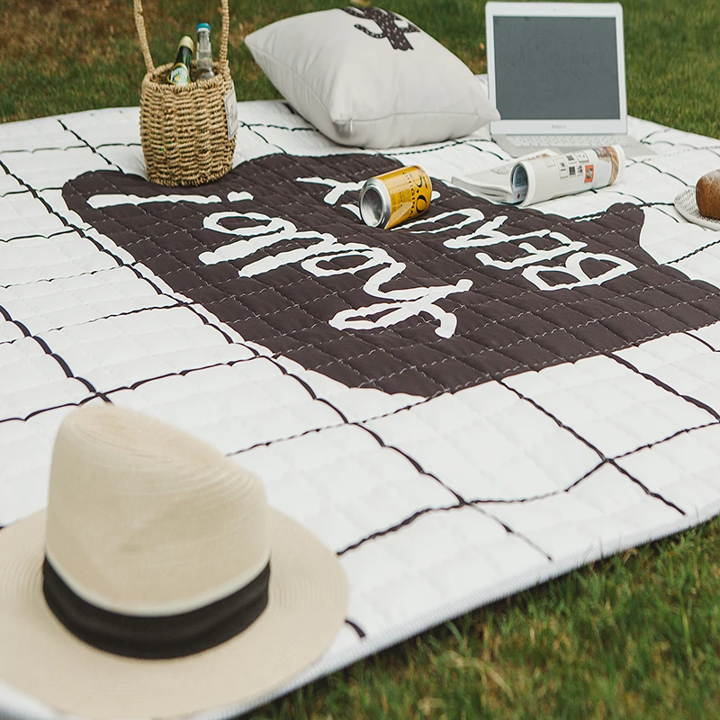 

Infant Shining Summer Baby Play Mat 140X200CM Cartoon Children Outdoor Picnic Mat Anti-skid Waterproof Carpet Family Rug