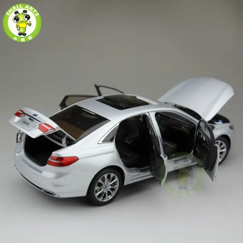 1:18 Ford aurus литая под давлением модель автомобиля для коллекционных подарков хобби серебро