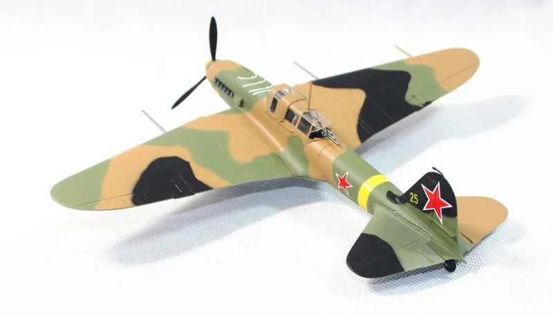 Трубач 1: 72 советские ВВС во время Второй мировой войны IL-2M3 истребитель-бомбардировщик модель 36413 избранная модель
