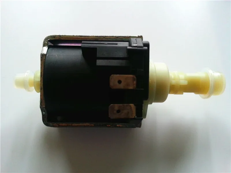 220-240V-50Hz-53W6