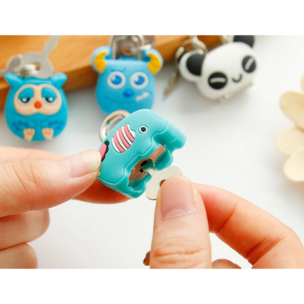1 Set Small Metal Cartoon Padlock Tiny Box Luggage/Suitcase Craft Lock Key- Animal Shaped Cartoon Trunk Lock