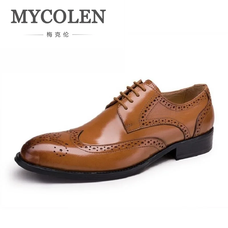 

MYCOLEN Lace Up Designer Luxury Men Shoes Fashion Leather Dress Shoes Men Wedding Office Carved Hollow Oxfords Shoes Plus size
