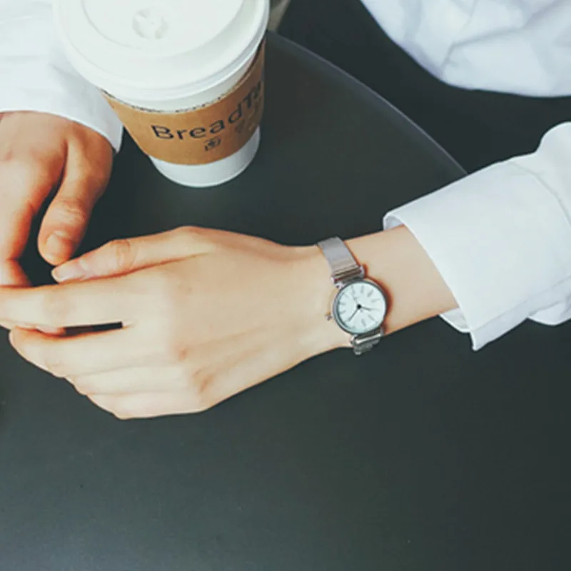 

Dropshipping new 2019 hot selling fashion elegant quartz movement alloy strap ladies watch simple women's gifts for women