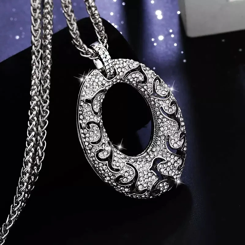 

SINLEERY Vintage Big Hollow Totem Oval Pendant Necklace Black Long Sweater Chain For Women Maxi Jewelry Accessories MY099 SSA