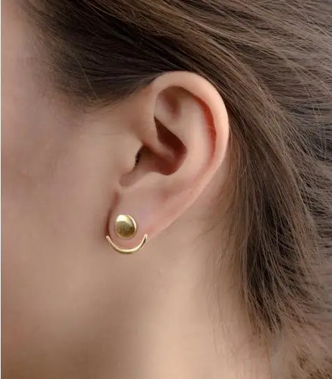 4 golden stud earrings for women
