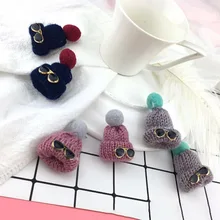 Стиль режим Лидер продаж милый дизайн шляпа серьги осень и зима длинный участок серьги с меховым шаром женские украшения в подарок на год