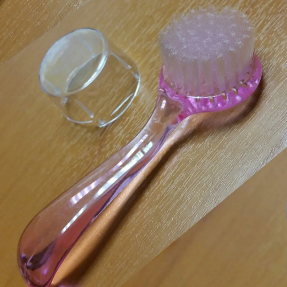 

1Pcs Pink Professional Washing Brush Nail Art Dust Cleaning Brush with Cap Round Head Beauty Manicure Pedicure Nail Tools BETR41