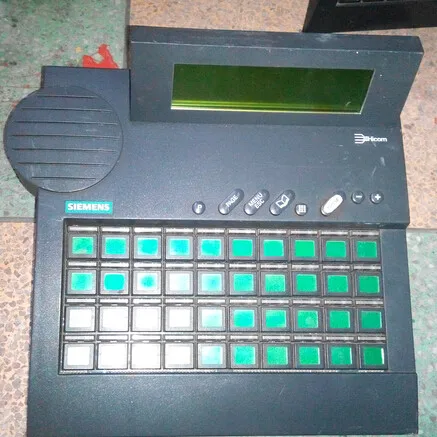 

TRADEB0AR-LCD S30807-K5551-X302-4   Used In Good Condition With Free DHL