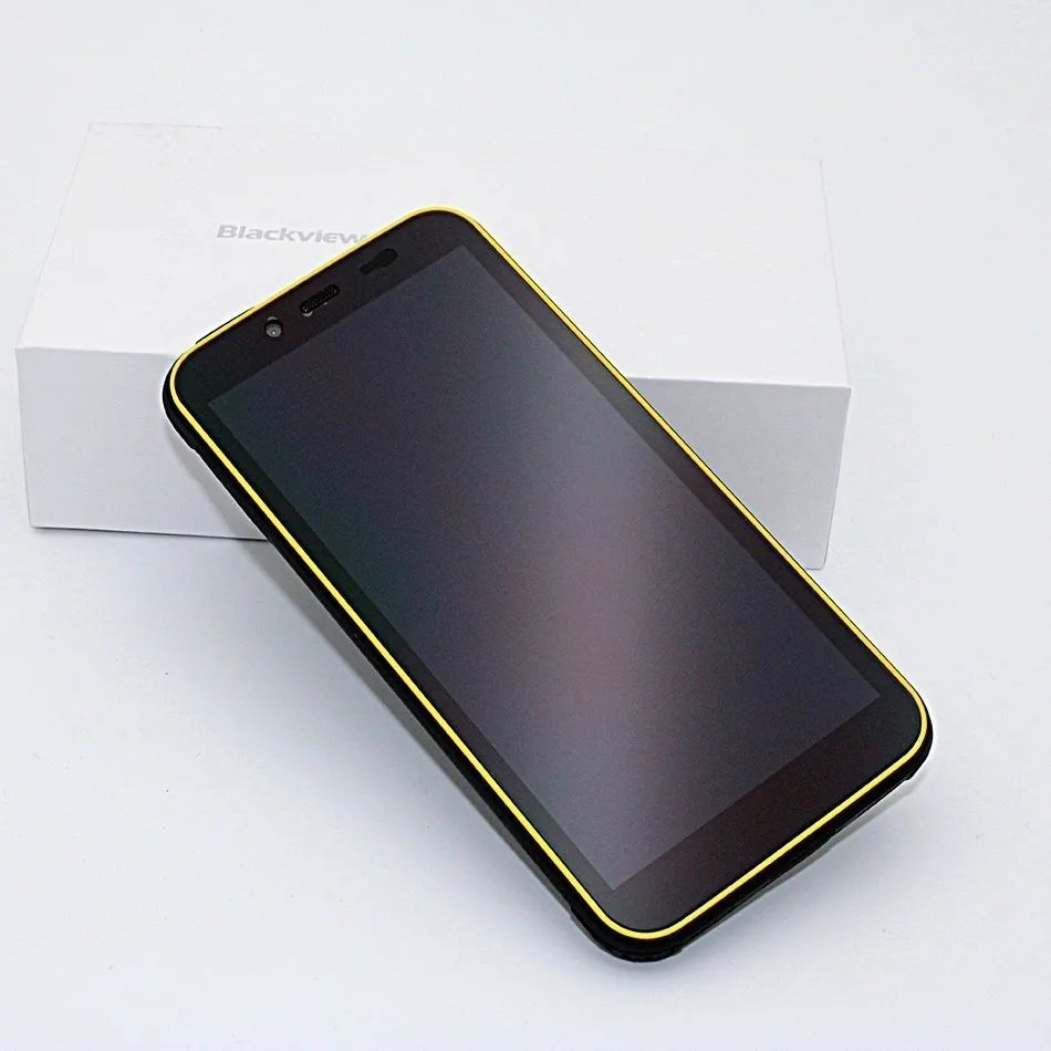  Blackview BV5500 pro Android 9.0 Pie cell phone IP68 shockproof Waterproof 4G Mobile Phone 5.5