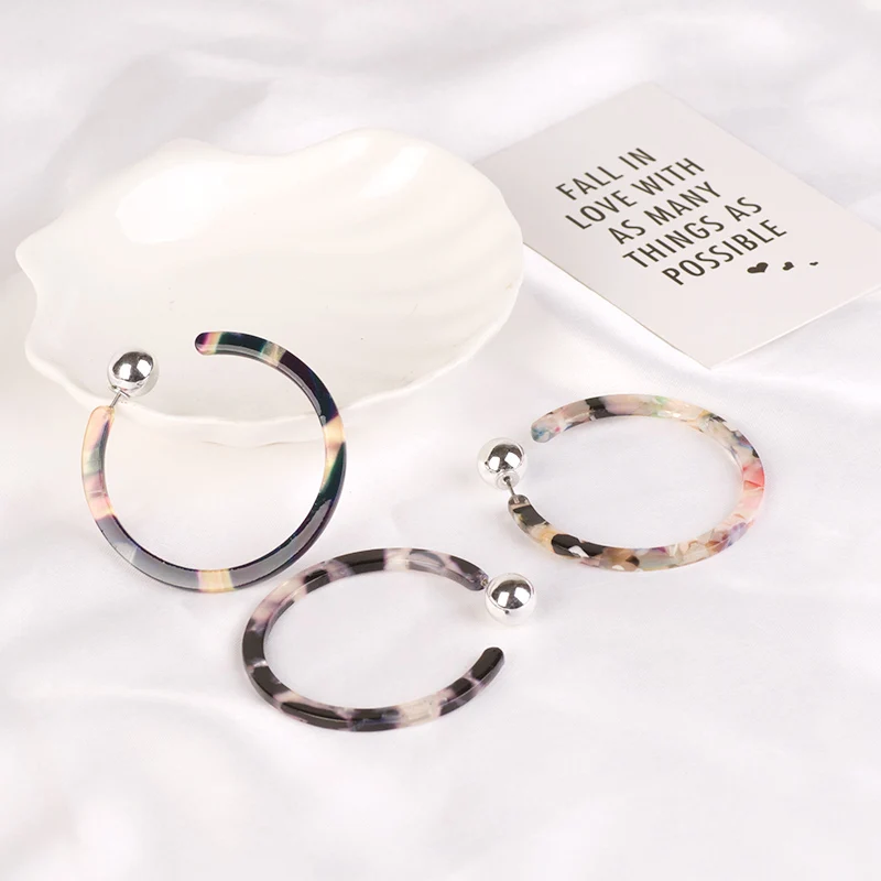 Trendy Dangle Acrylic Fashion Earrings for Women 2018 New Statement Big Circle Geometric Resin Dangling Earring Metal Jewelry (2)