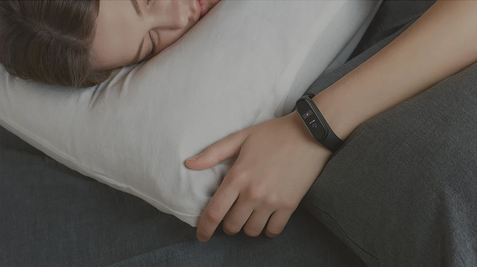 Xiaomi Mi ремешок для Xiaomi 4 глобальная Версия смарт-браслет Фитнес отслеживающий браслет, браслет для занятий спортом красочные Дисплей мгновенном сообщением 135 мА-ч