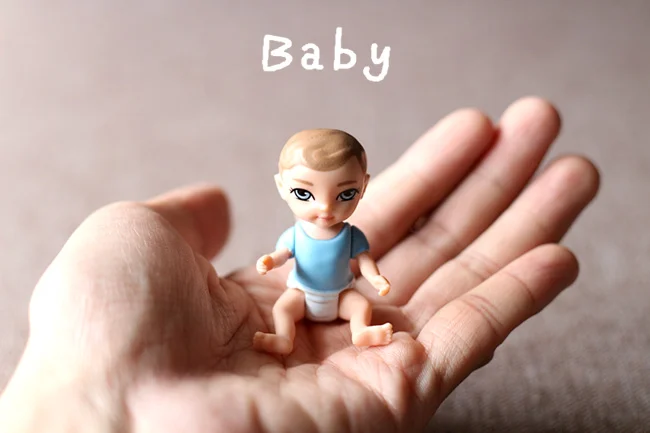 

10pcs/ a lot 4.5cm plastic mini pocket cute doll desk decoration 052101