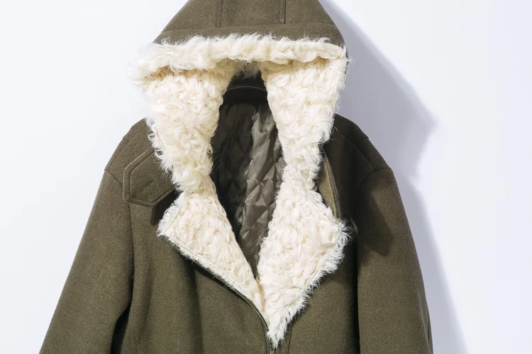 Großhandel 2018 Echten Pelzmantel Lange Parka Winterjacke Frauen Armee Grün Mantel Natürliche Lammfell Kapuze Übergröße Lose Streetwear Warm Von Großhandel 2018 Echten Pelzmantel Lange Parka Winterjacke Frauen Armee Grün Mantel Natürliche Lammfell Kapuze Übergröße Lose Streetwear Warm Von