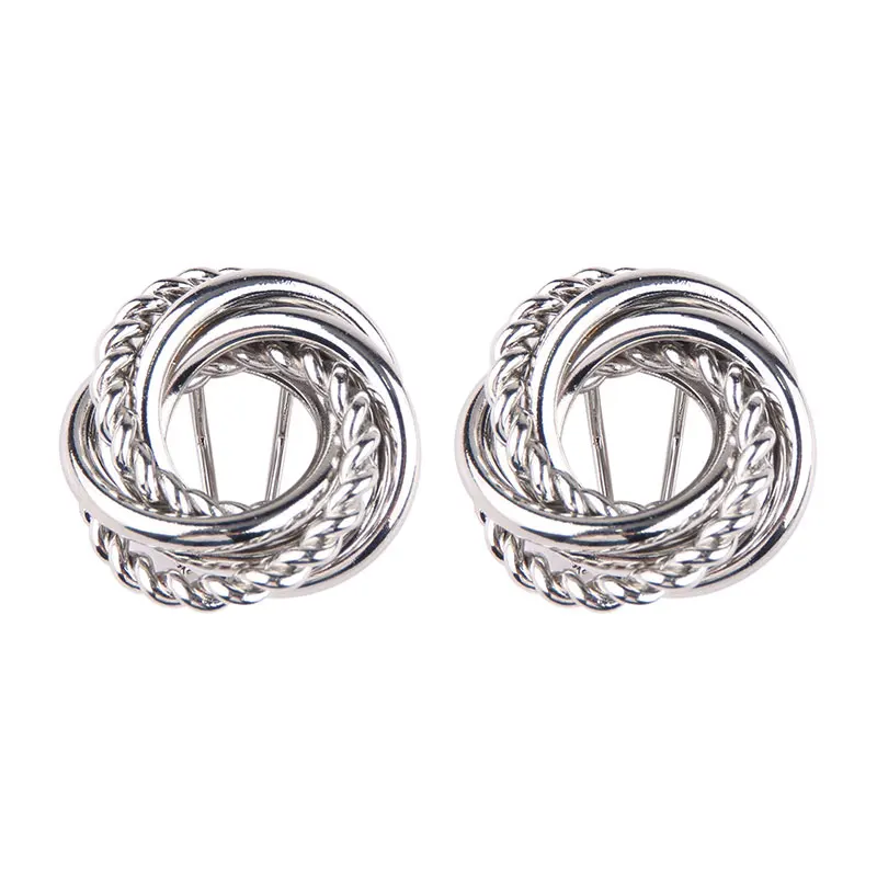 Metal Flower Dangle Earrings | The Best Jewels in Town!