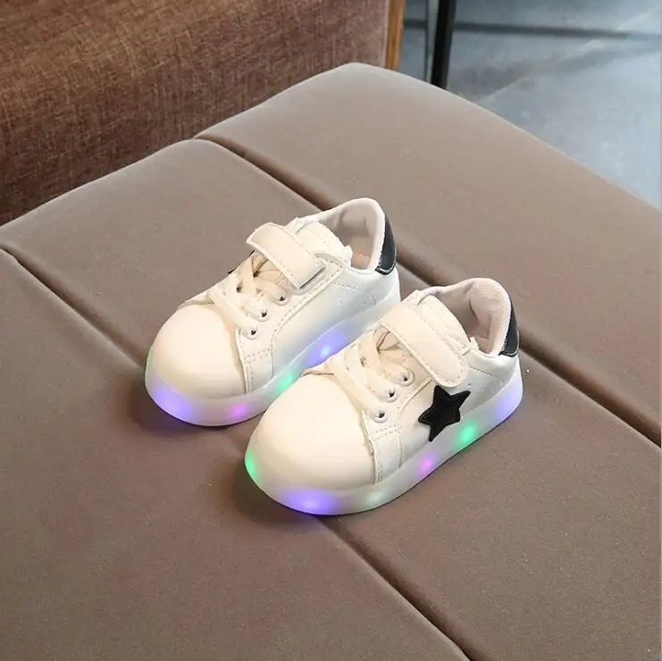 

Kids led light shoes 2018 New Brand children luminous Sneakers flashing Girls casual shoes for Boys Shoe with lights Size 21-30