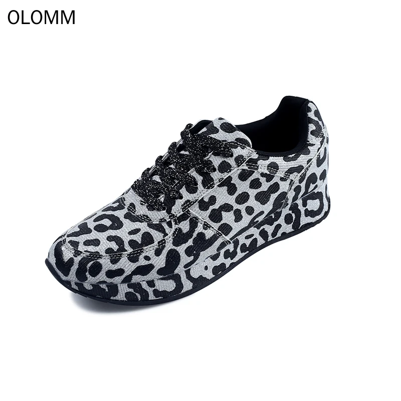 

Hot Sale 36-41 New Spring Women Shoes Flat Thick Bottom Casual Sneakers Leopard Gold Silver Platform Girl Shoes Zapatos 2019
