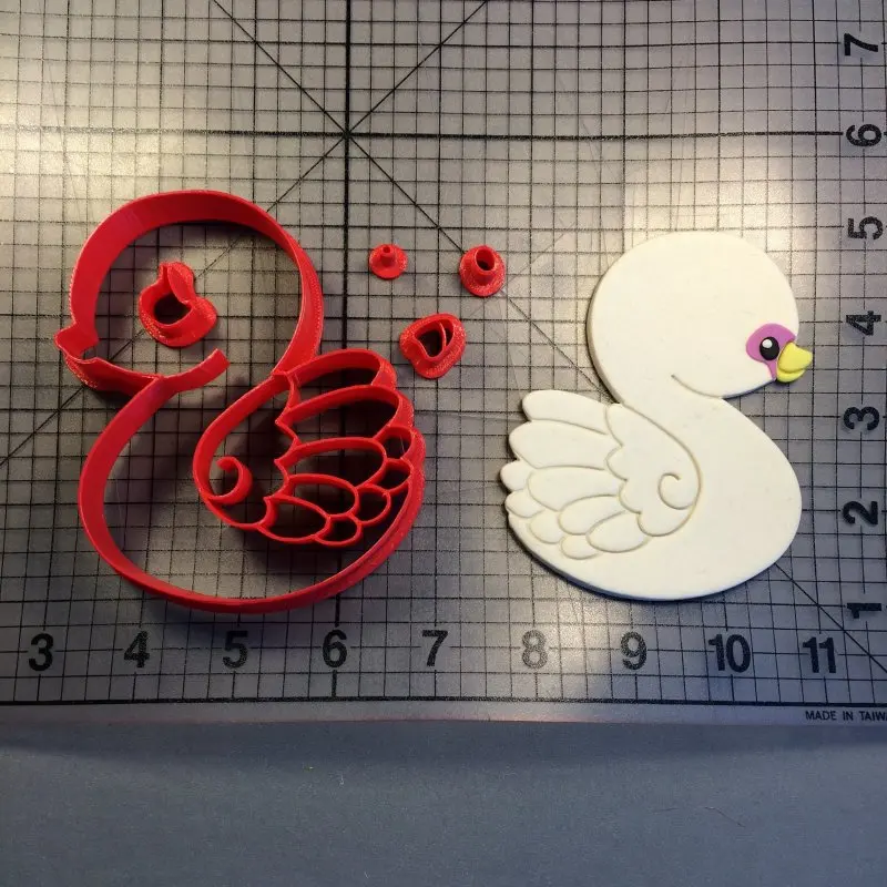 

Beautiful Swan Kitchen Accessories Fondant Cupcake Top Mould Custom Made 3D Printed Cookie Cutter Cake Decoration Tool Cutter