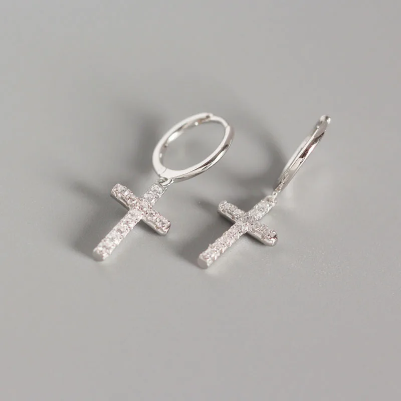 925 стерлингового серебра Девы Мэри крест золотистые Серьги Huggie Шарм маленькая серьга-кольцо для женщин - Окраска металла: Посеребренный