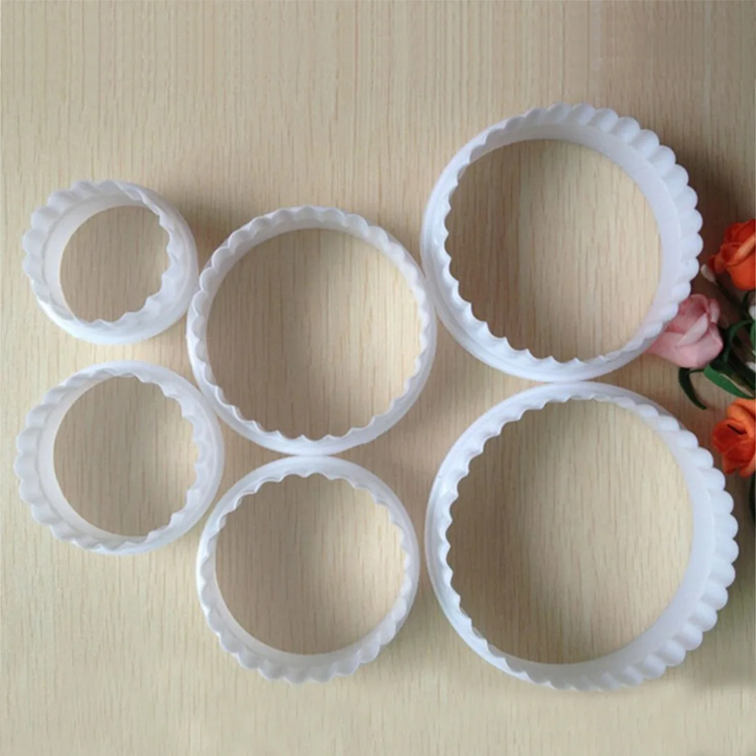

6pcs Round Shape Sugarcraft Fondant Cake Decorating Cookies Cutter Paste Mold Tools White high quality