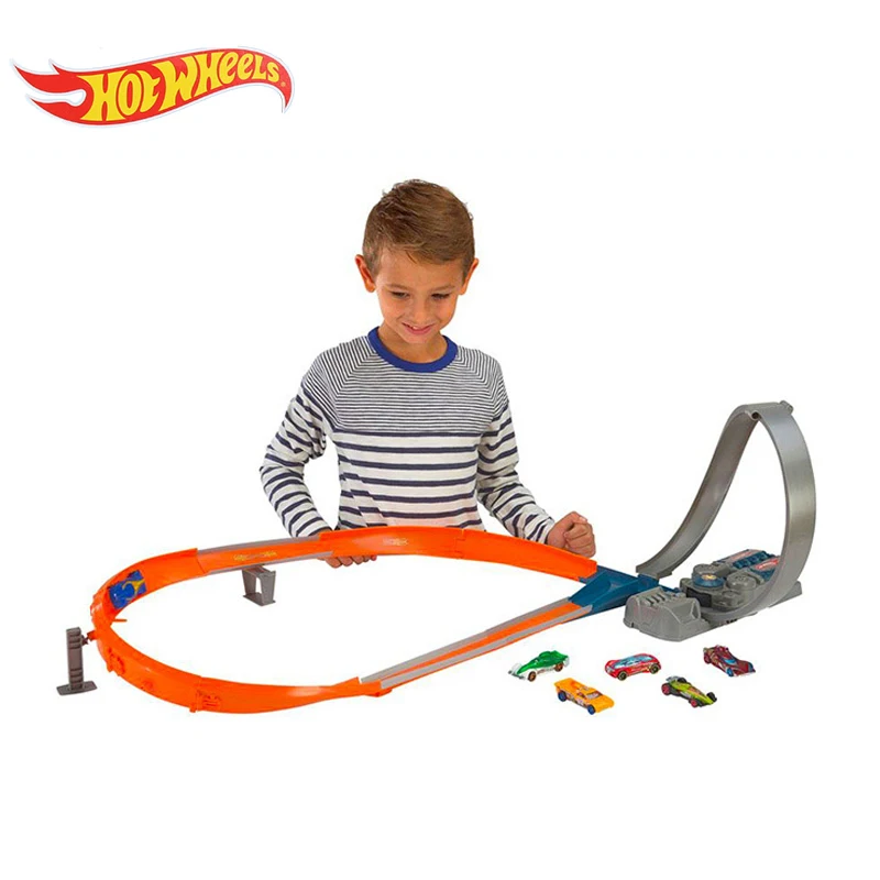 hot wheels figure 8 raceway cars