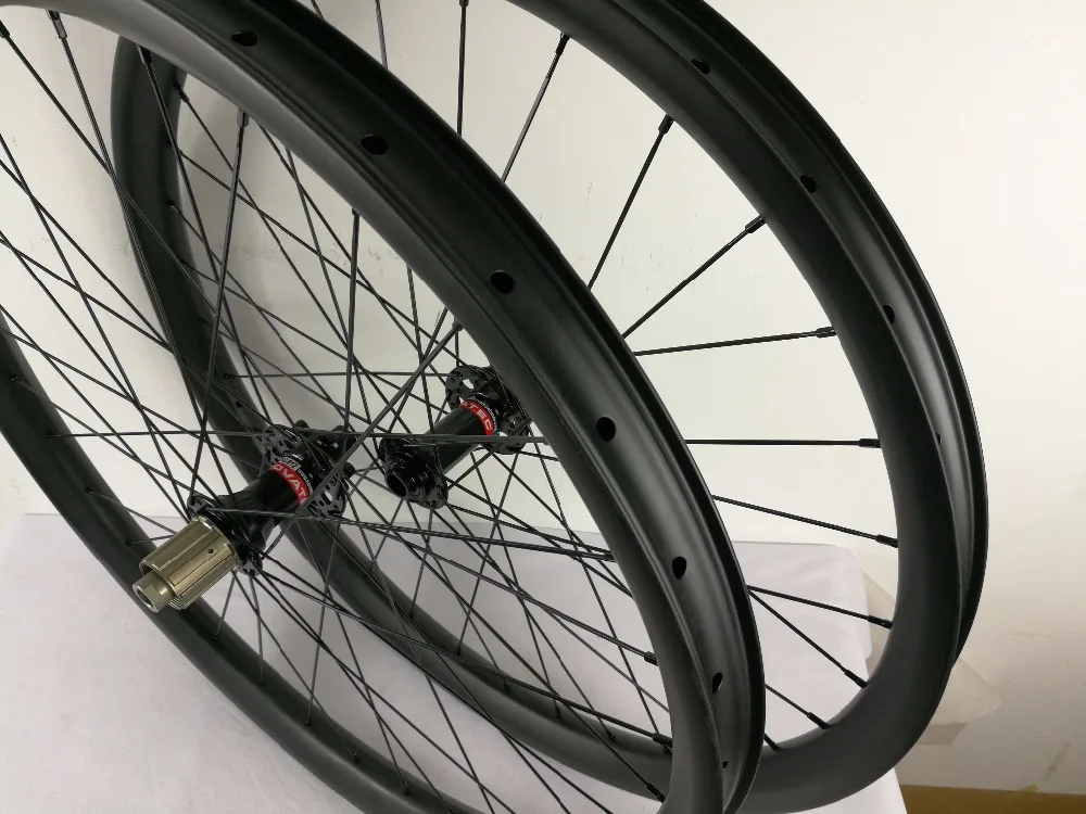 Best MOUNTAIN BIKE WHEELS 29ER PLUS WIDE CARBON MTB WHEELS WITH NOVATEC BOOST HUB 40MM WIDTH 30MM DEPTH WHEELSET 440G RIM WEIGHT 3 Best MOUNTAIN BIKE WHEELS 29ER PLUS WIDE CARBON MTB WHEELS WITH NOVATEC BOOST HUB 40MM WIDTH 30MM DEPTH WHEELSET 440G RIM WEIGHT 3