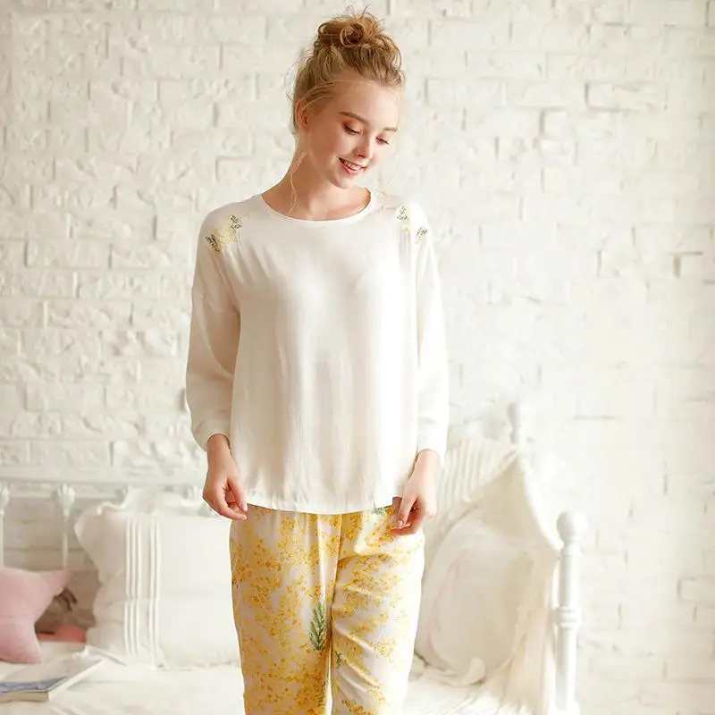 CEARPION Китайская вышивка цветок женский пижамный комплект три четверти рукав 2 шт рубашка+ брюки пижамы повседневная одежда для сна - Цвет: Белый