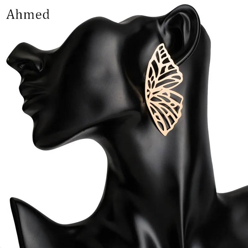 

Ahmed New Charm Metal Big Hollow Butterfly Stud Earrings for Women Fashion Jewelry Simple Animal Insect Earring Gifts