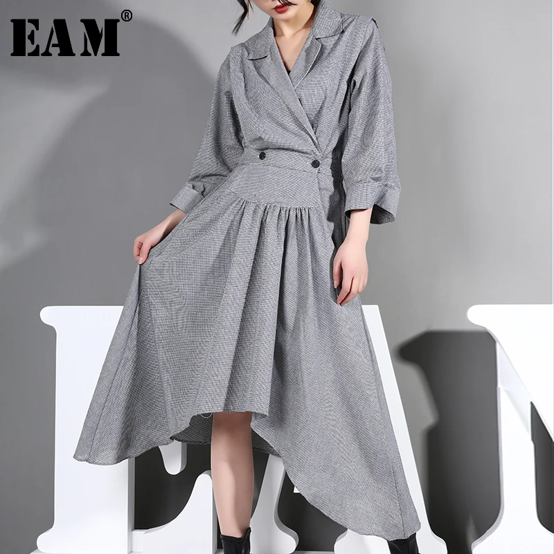 

[EAM] 2019 New Autumn Winter V-collar Long Sleeve Gary Plaid Loose Irregular Hem Temperament Dress Women Fashion Tide FA14