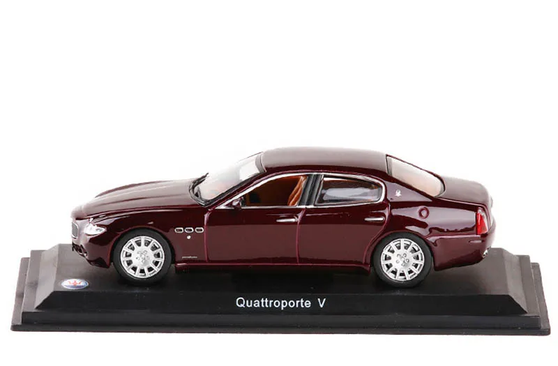 1:43 Масштаб Италия Maserati V литья под давлением игрушечные модели машин Quattroporte сплав коллекция автомобилей игрушки для детей Коллекция с коробкой