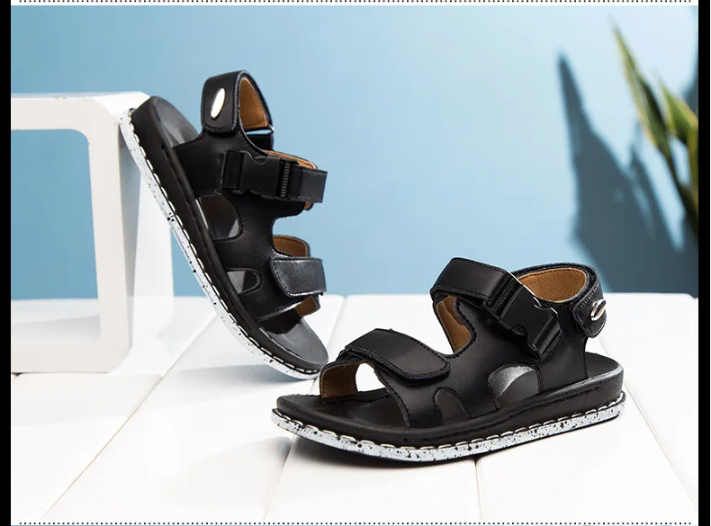 Летние кожаные сандалии для мальчика новые студенческие спортивные сандалии корейская детская пляжная обувь Нескользящая