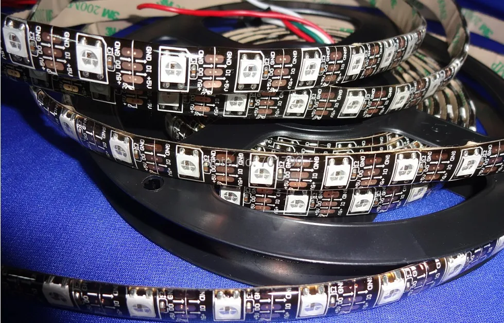 Светодиодная цифровая лента 4m DC5V IP65 WS2812B 60 шт. WS2812B/M с пикселями 57 6 Вт Черная