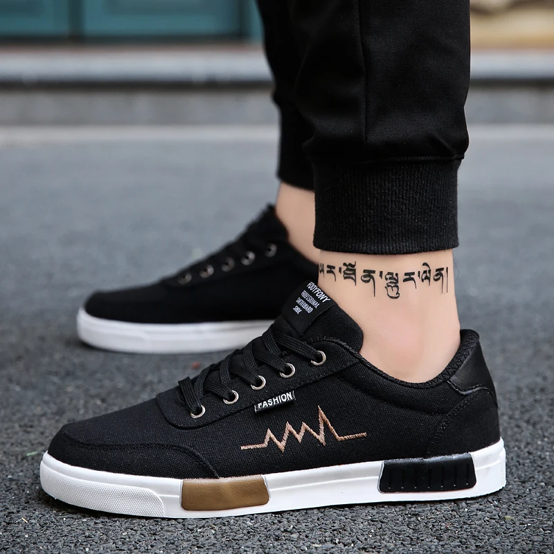 New 2018 Spring Summer Canvas Shoes Men Sneakers Low top Black Shoes Men's Casual Shoes Male Brand Fashion Sneakers shoes men