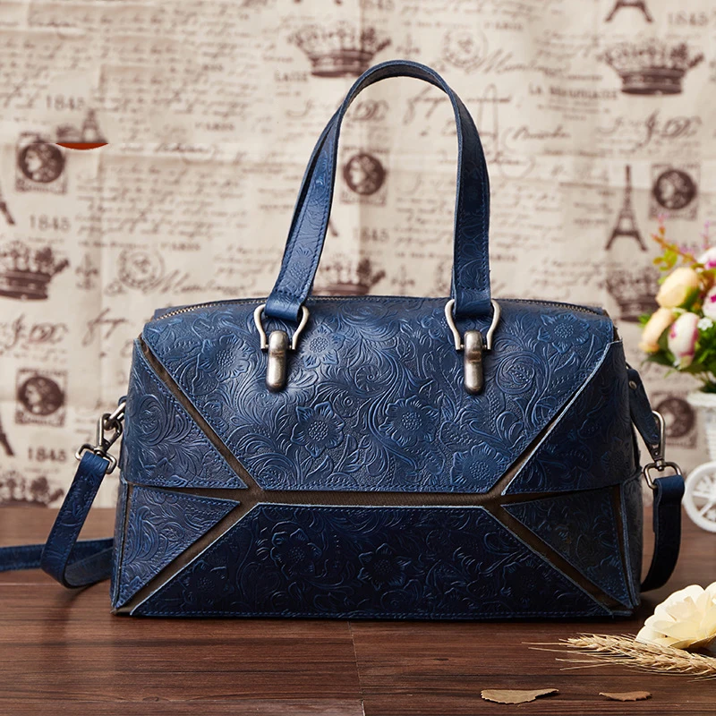 New Retro women Genuine Leather Shoulder Messenger Bags... A4237