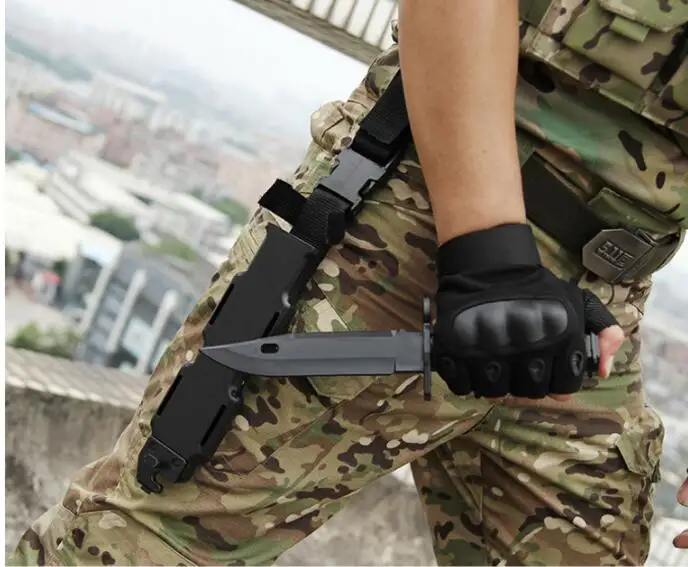 Армейский M9 Airsoft тактический бой пластиковая игрушка кинжалом Косплей модель ножа для шоу Военная тренировочная военная игра Охота черный цвет