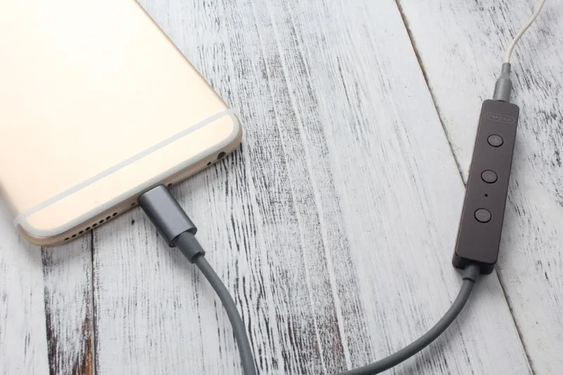 Audio Cable Adapter for iPhone 7 7s Earphone Cable Splitter for Apple to 3 5mm Jack Headphone Adapter for iPhone Aux Cable iOS11