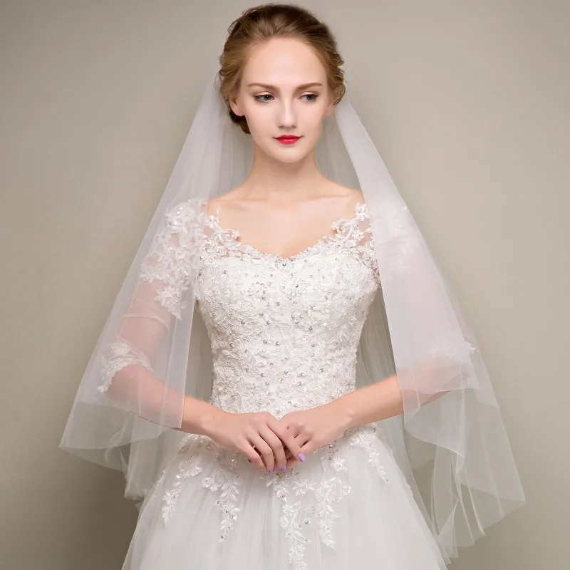 

Free Shipping White/Ivory/Champagne Color Two Layers Short Wedding Veils With Comb white veil brides Bridal Veil Fingertip Veil