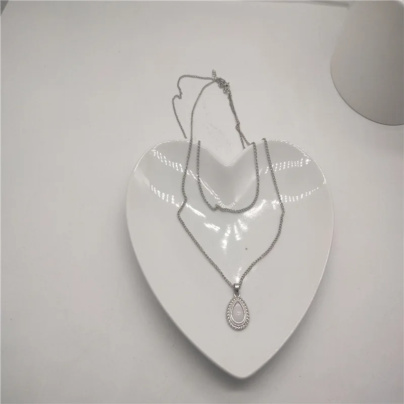 9645275933_1421371375