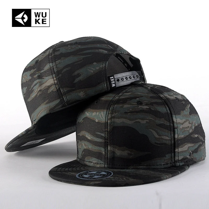 gorras adidas foot locker