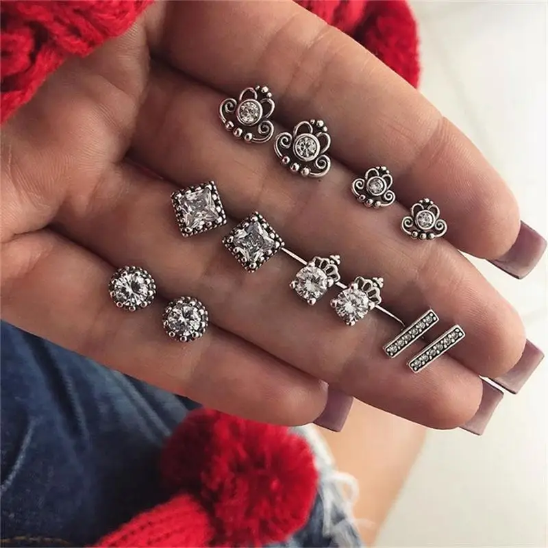 

Bohemian Female Earrings Crown Square Geometric Crystal Stud Earrings Set Lady Exquisite Wedding Anniversary Jewelry Gifts