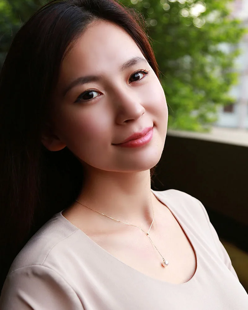 White GOLD WHITE PEARL Y necklace 45cm