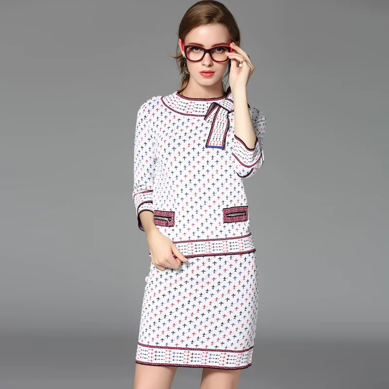 new star of the same paragraph of the aircraft and the butterfly knot knit shirt package